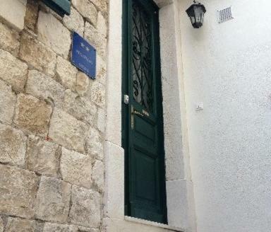 Sedam Bisera Kastela Exterior photo
