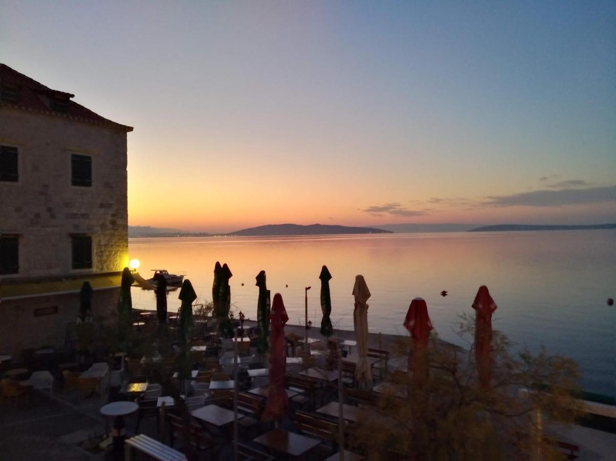 Sedam Bisera Kastela Exterior photo
