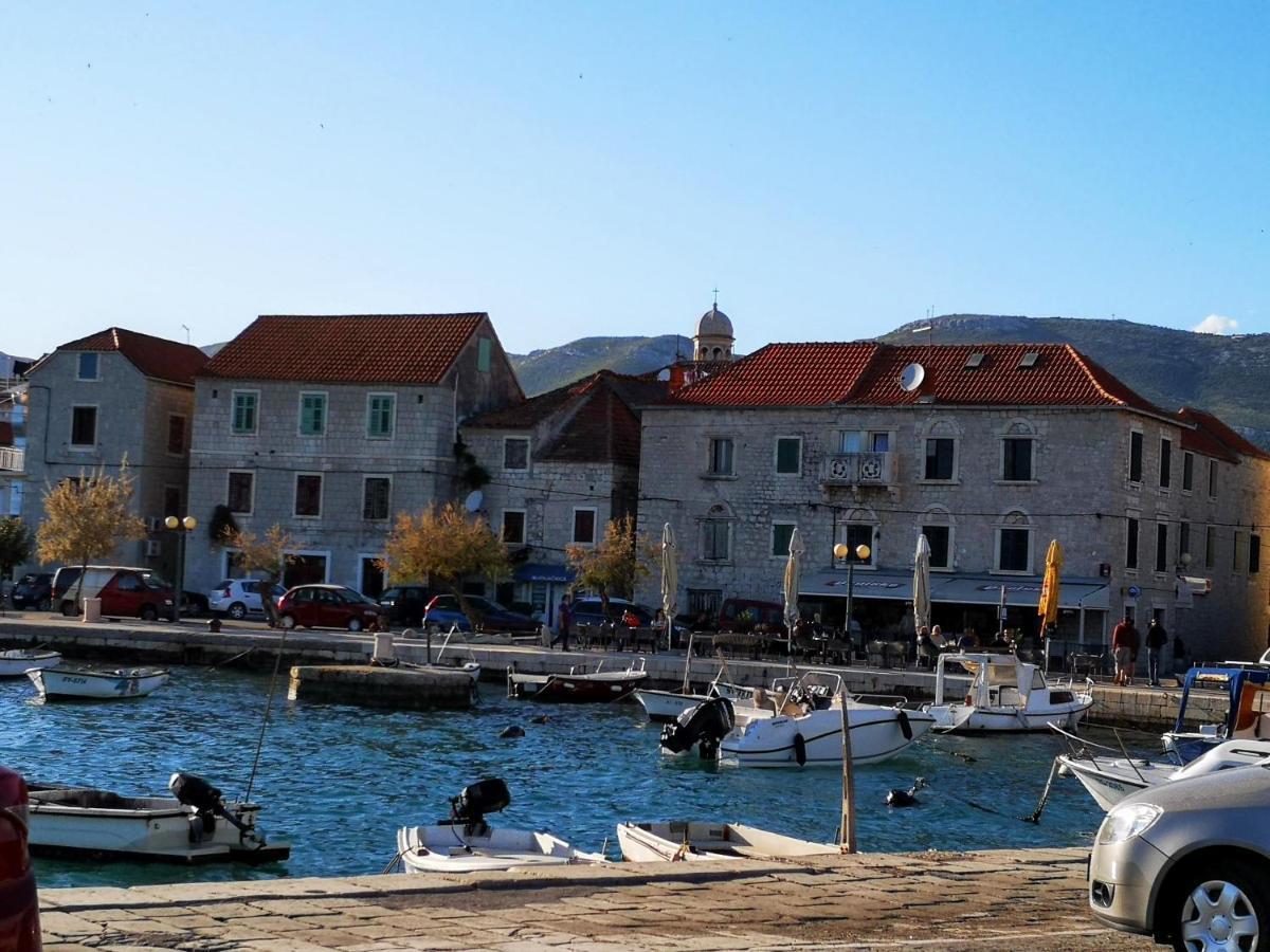 Sedam Bisera Kastela Exterior photo
